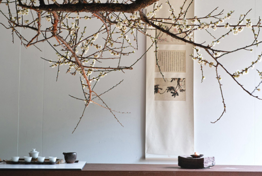 A reception area with a welcoming desk